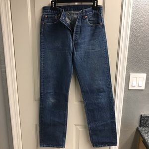 Men’s Levi’s 501 jeans